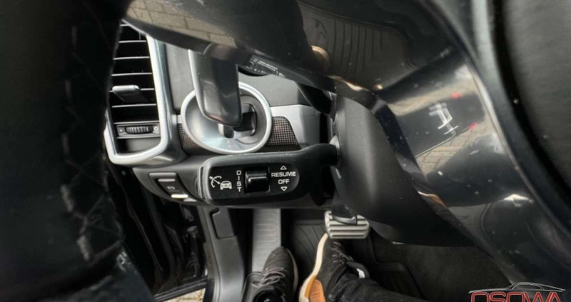 Porsche Cayenne cena 199998 przebieg: 125000, rok produkcji 2016 z Szczecin małe 781